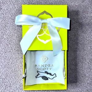 Kendra Scott Elaina Gunmetal Adjustable Chain Bracelet in Black Drusy with Box